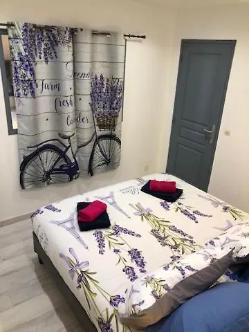 Bed and Breakfast Marseille Bleue 0*,